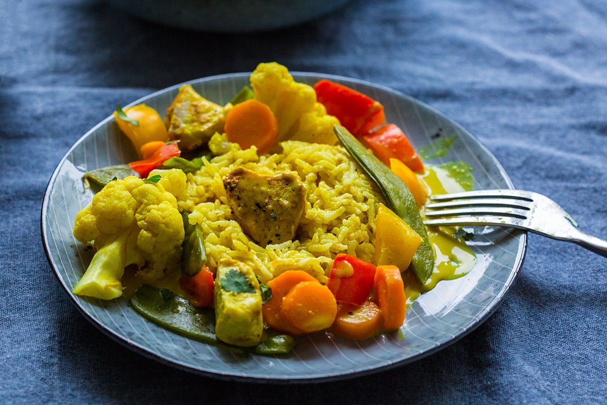 Curry Geschnetzeltes mit Reis und Huhn