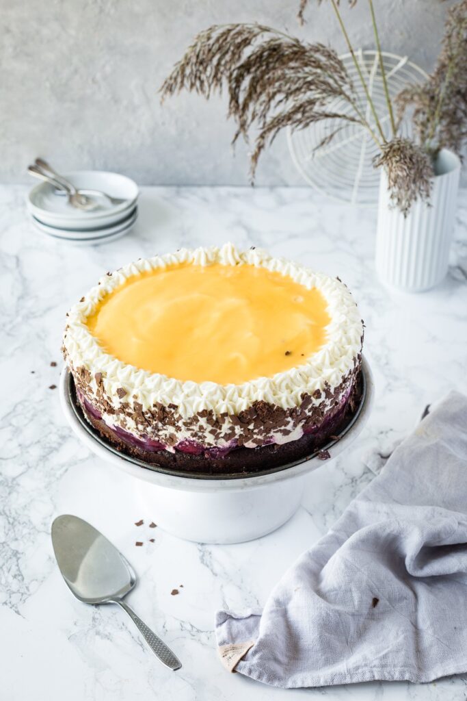 Thermomix Eierlikörtorte mit Kirschen - die Beste überhaupt - A Matter ...